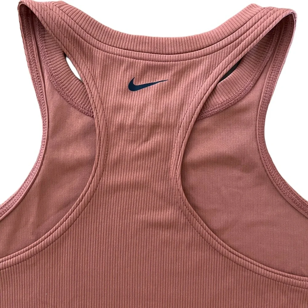 Nike Ribbed Rust Dri-Fit Tank - Picture 4 of 5